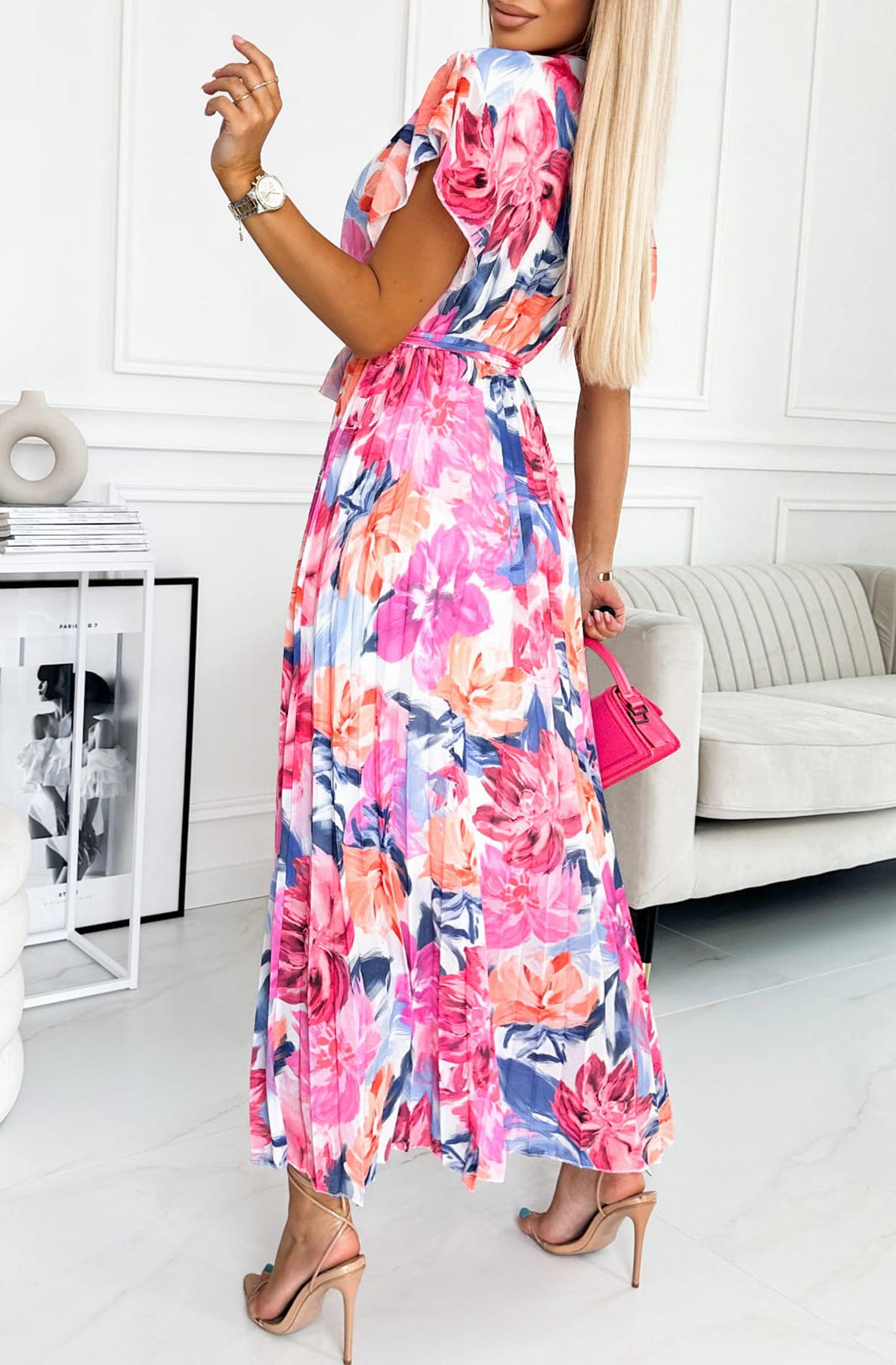 Multicolored Floral Elegance Maxi Dress